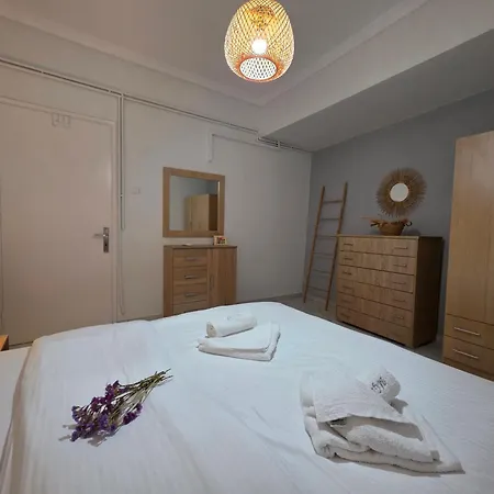 Marina's Guesthouse, Seaview Apartamento
