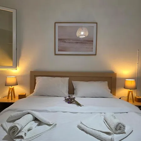 Marina's Guesthouse, Seaview Apartamento Cavala